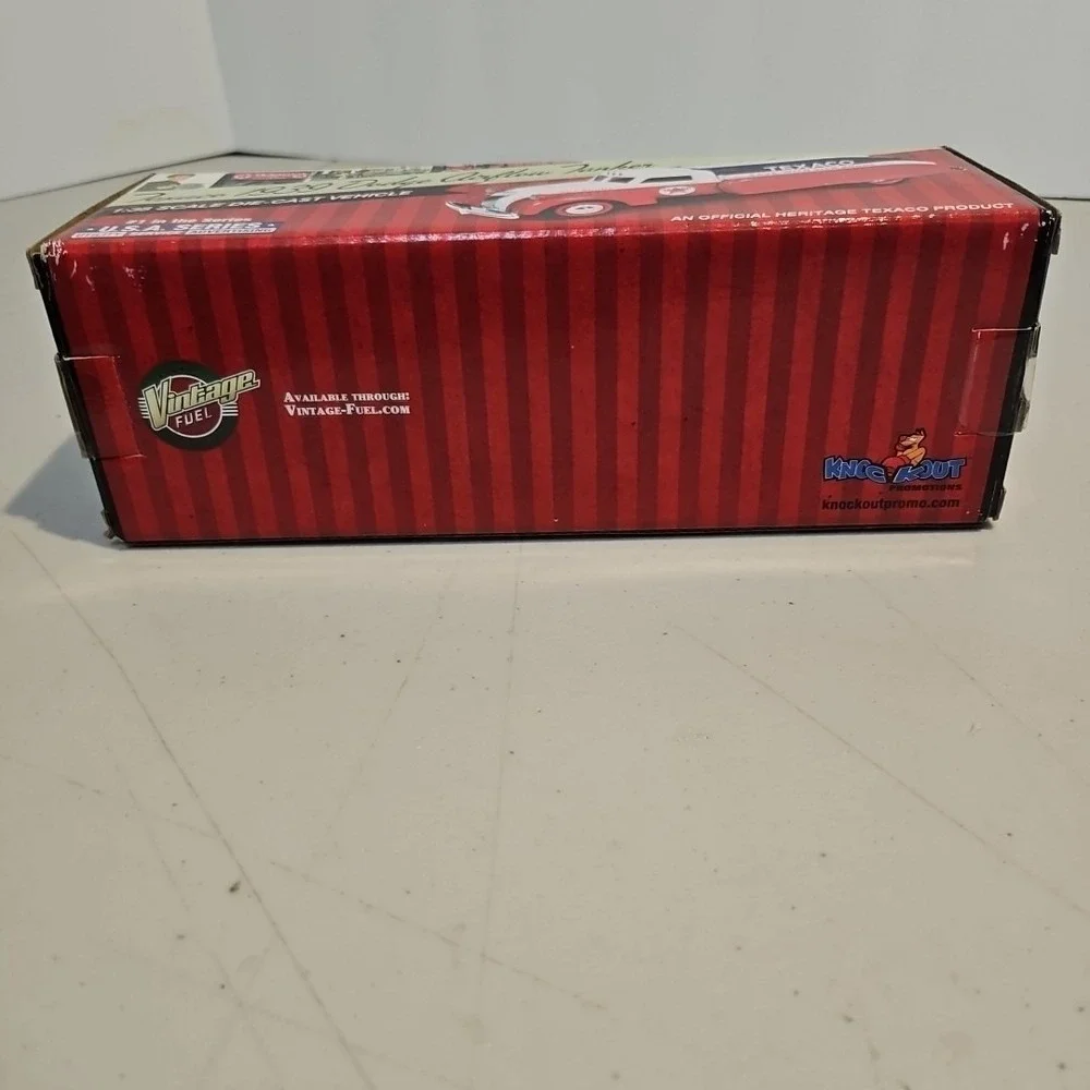 TEXACO USA SERIES #1 1939 DODGE AIRFLOW DIECAST TANKER TRUCK NEW 2014 RELEASE F